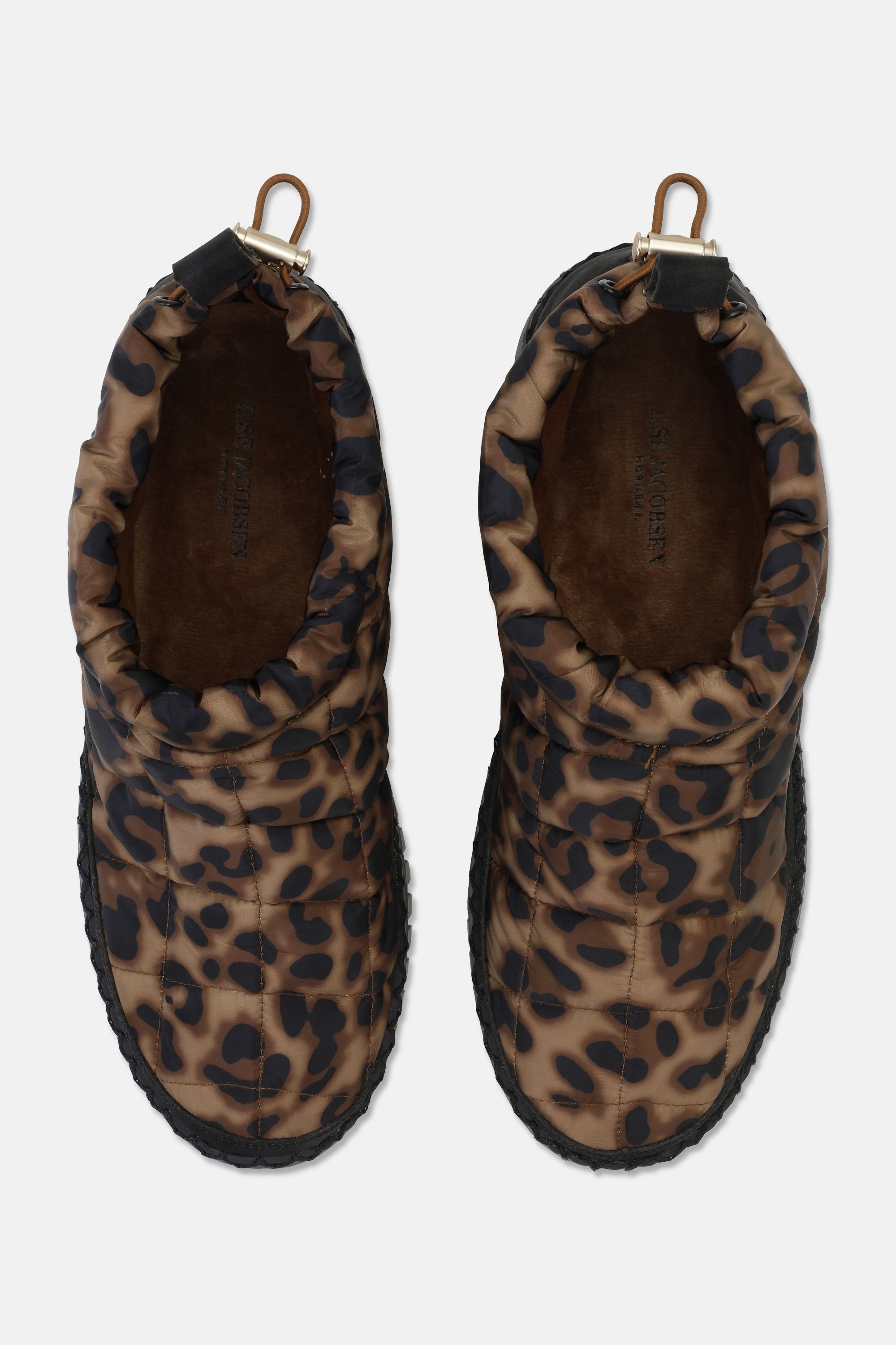 Tulip Low Padded Boot - Brown Panthera Print Black